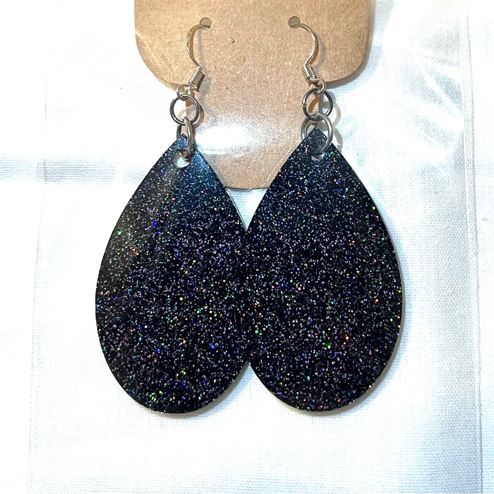 Hand made resin and glitter earrings